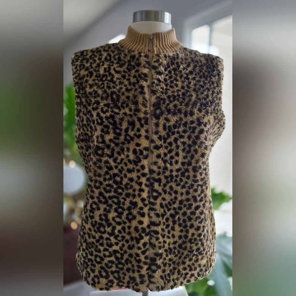 Kathie Lee‎ Collection Women's Size Medium Faux Fur Animal Print Vest Full Zip
